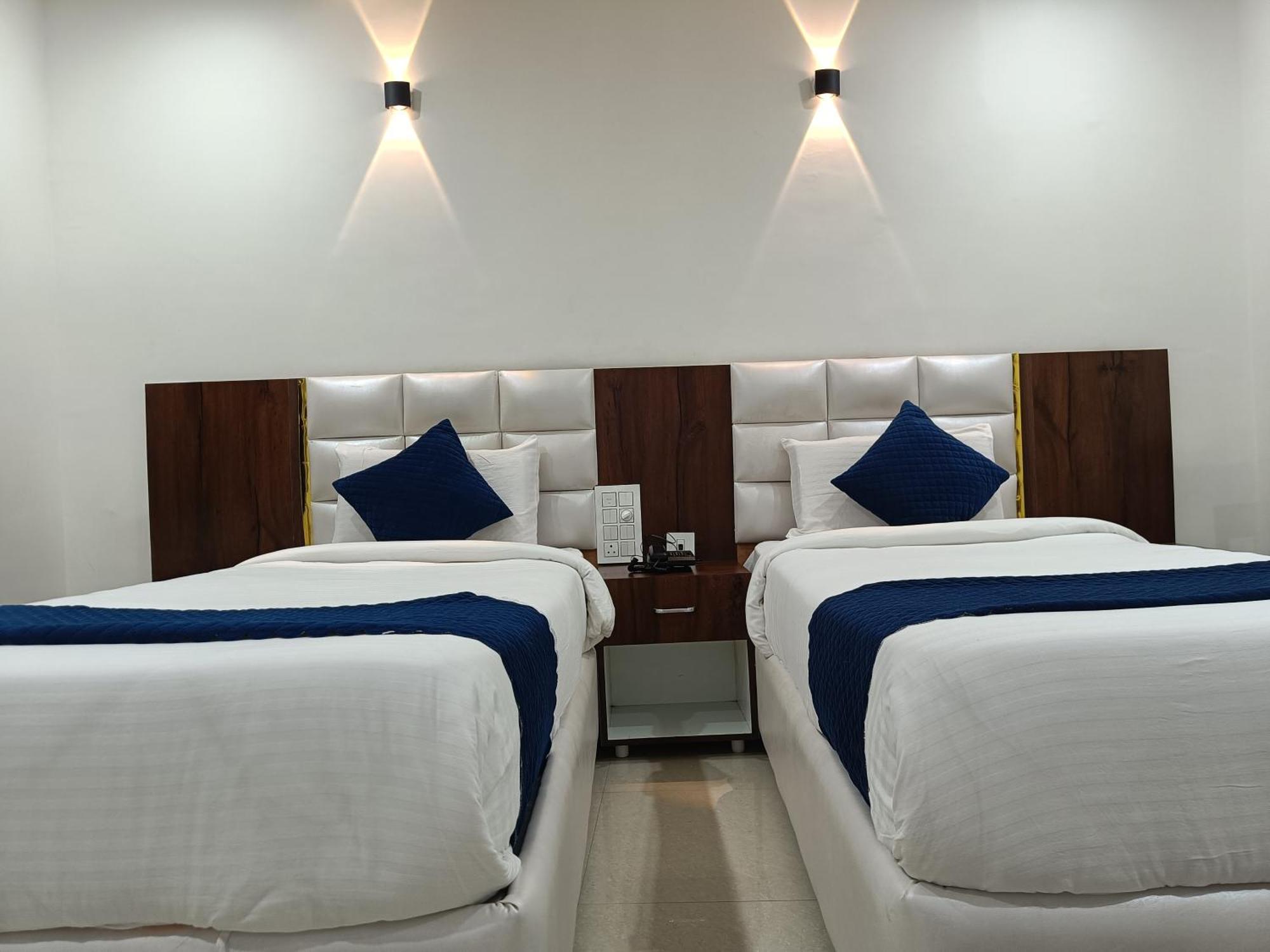 Hotel Skyland Warangal Eksteriør bilde