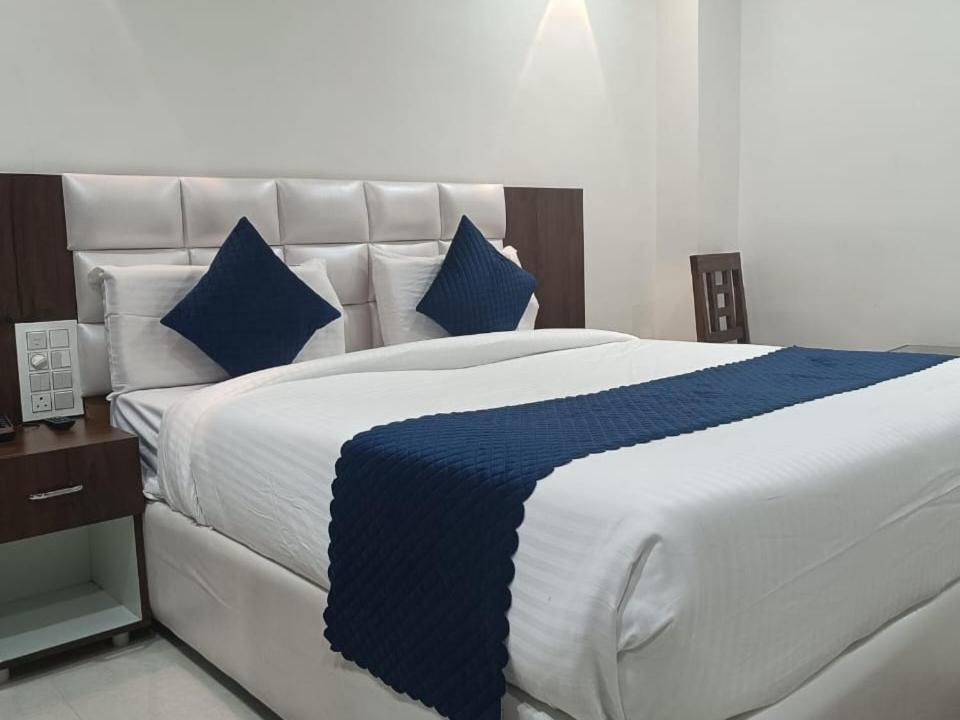 Hotel Skyland Warangal Eksteriør bilde