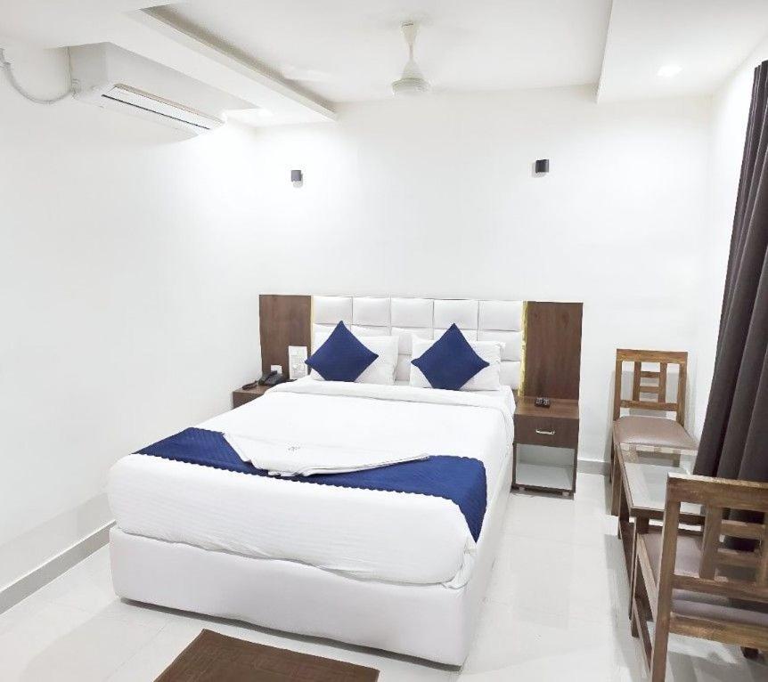 Hotel Skyland Warangal Eksteriør bilde